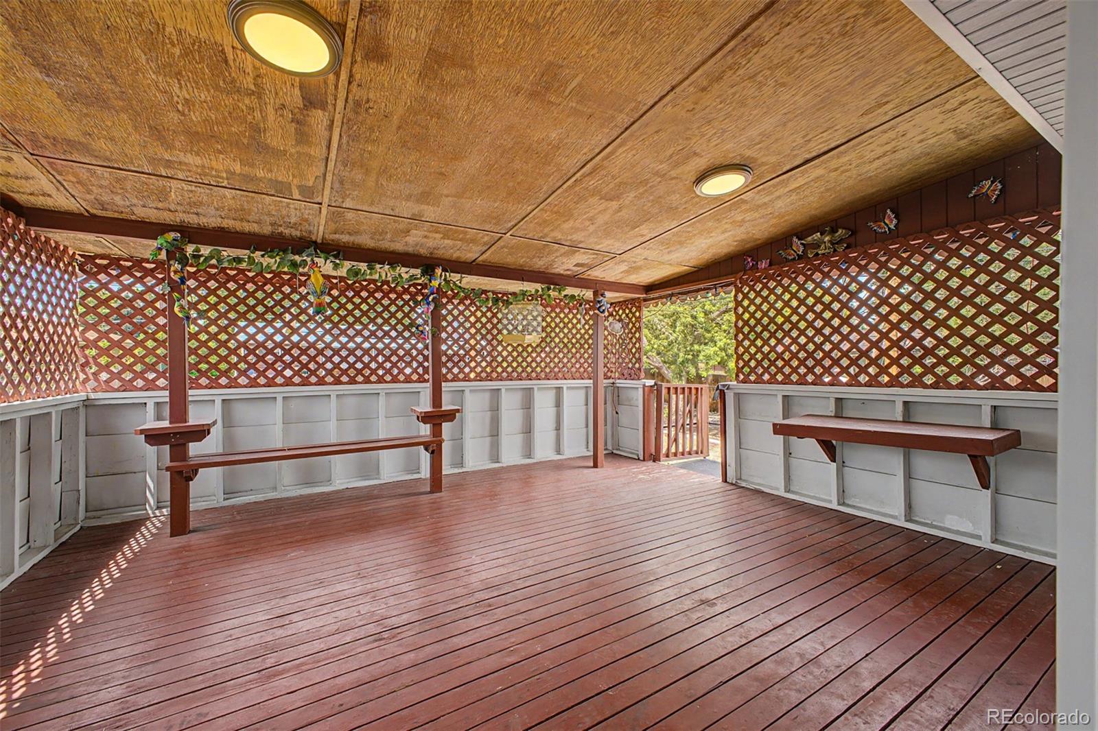 933 Newcombe Street Lakewood CO 80215
