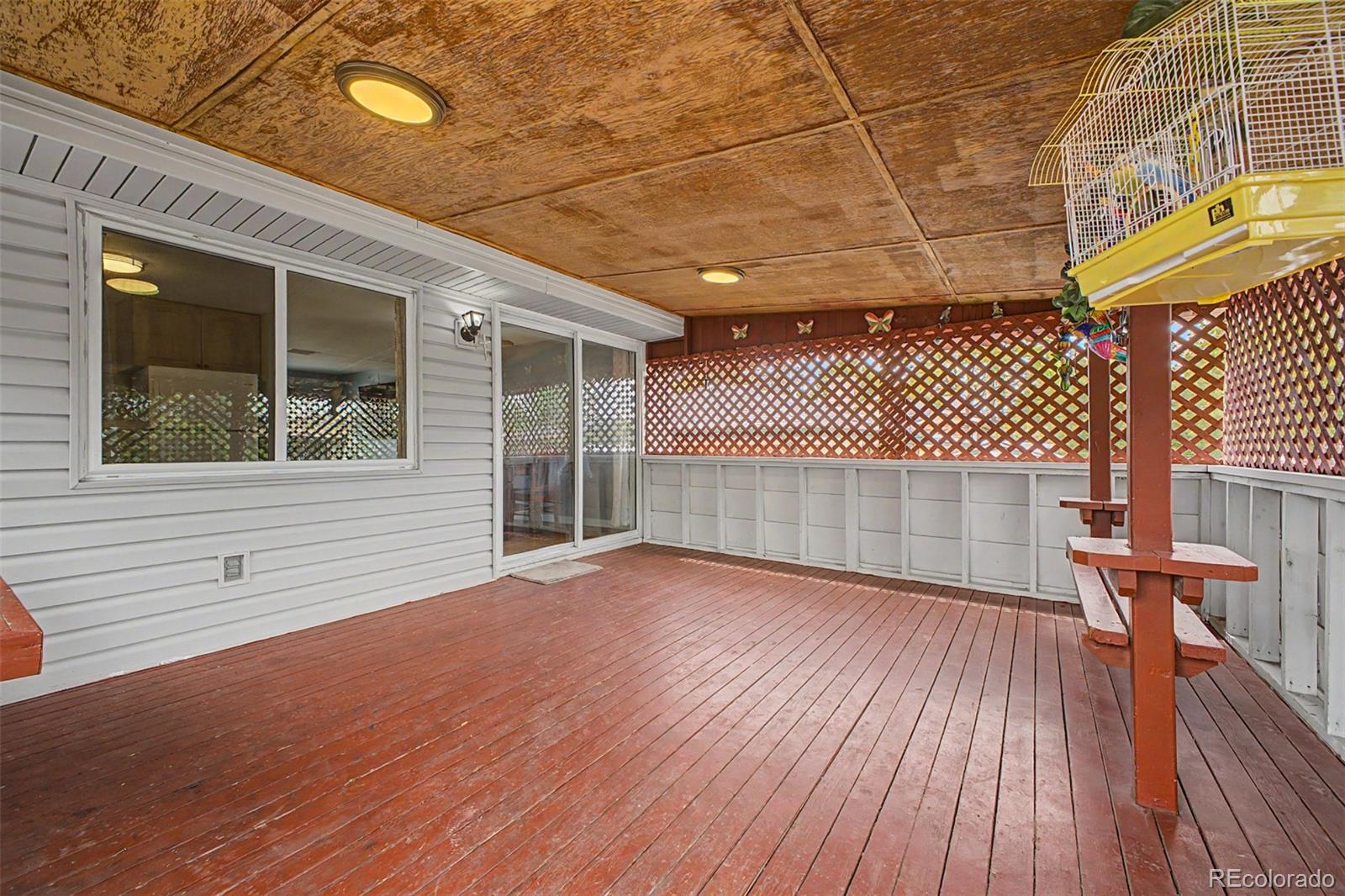 933 Newcombe Street Lakewood CO 80215