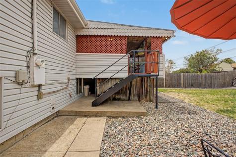 933 Newcombe Street Lakewood CO 80215