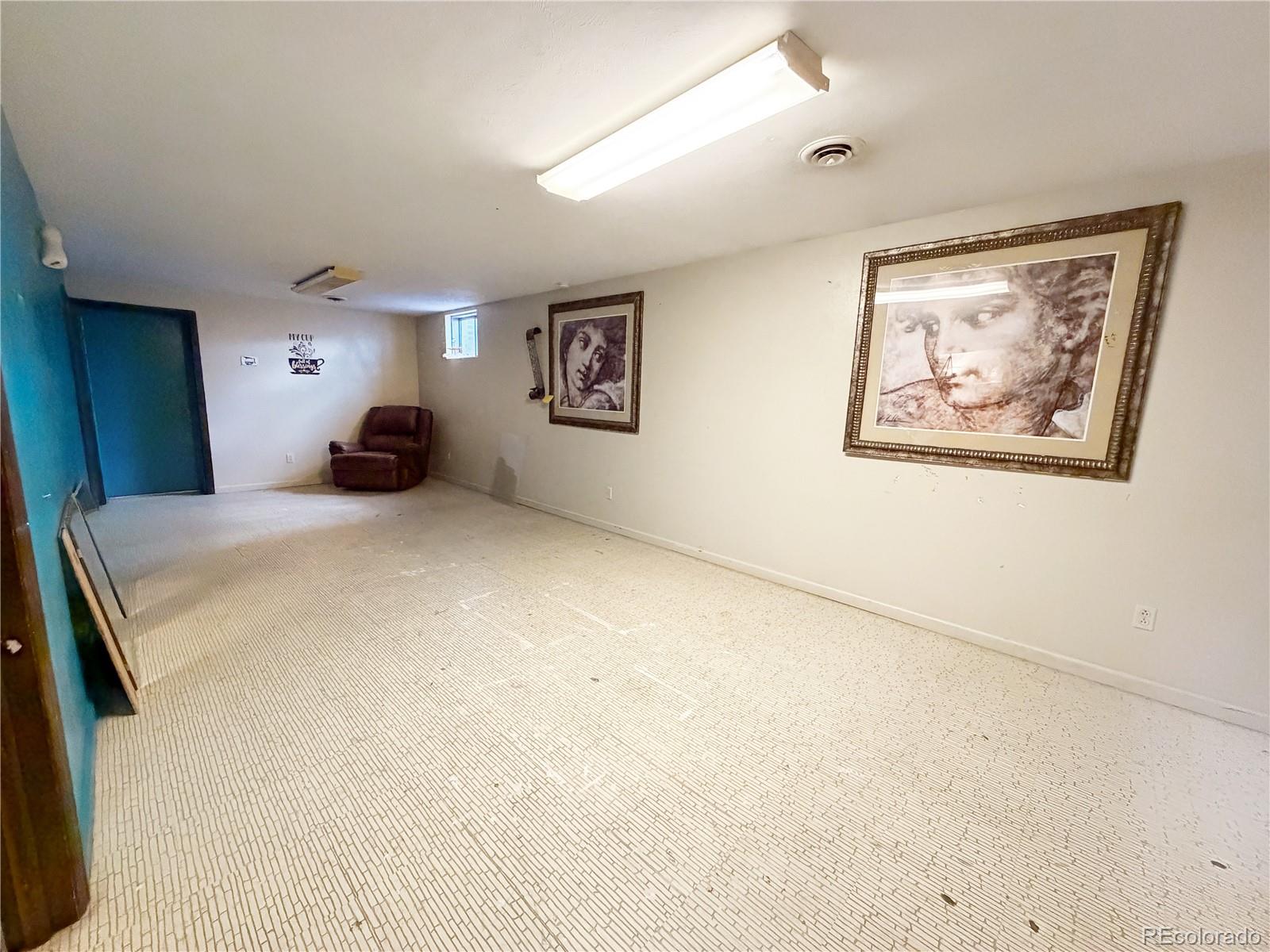 662 Ash Avenue Akron CO 80720