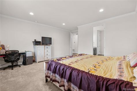 226 S Shady Grove Court Aurora CO 80018