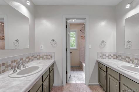 7533 S Mount Zirkel Littleton CO 80127