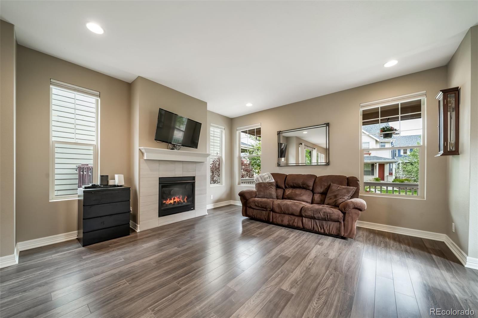 4966 Akron Street Denver CO 80238