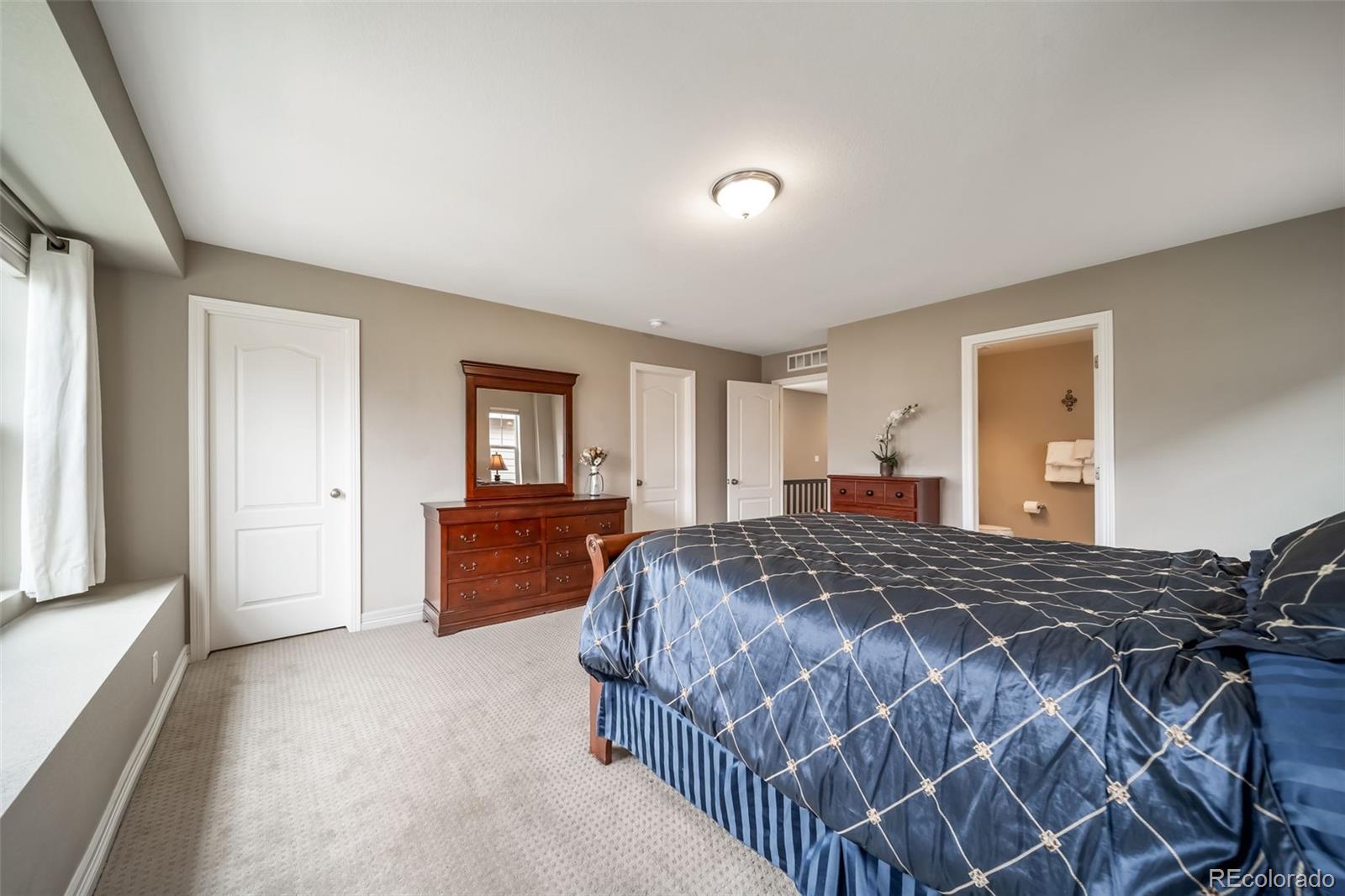 4966 Akron Street Denver CO 80238