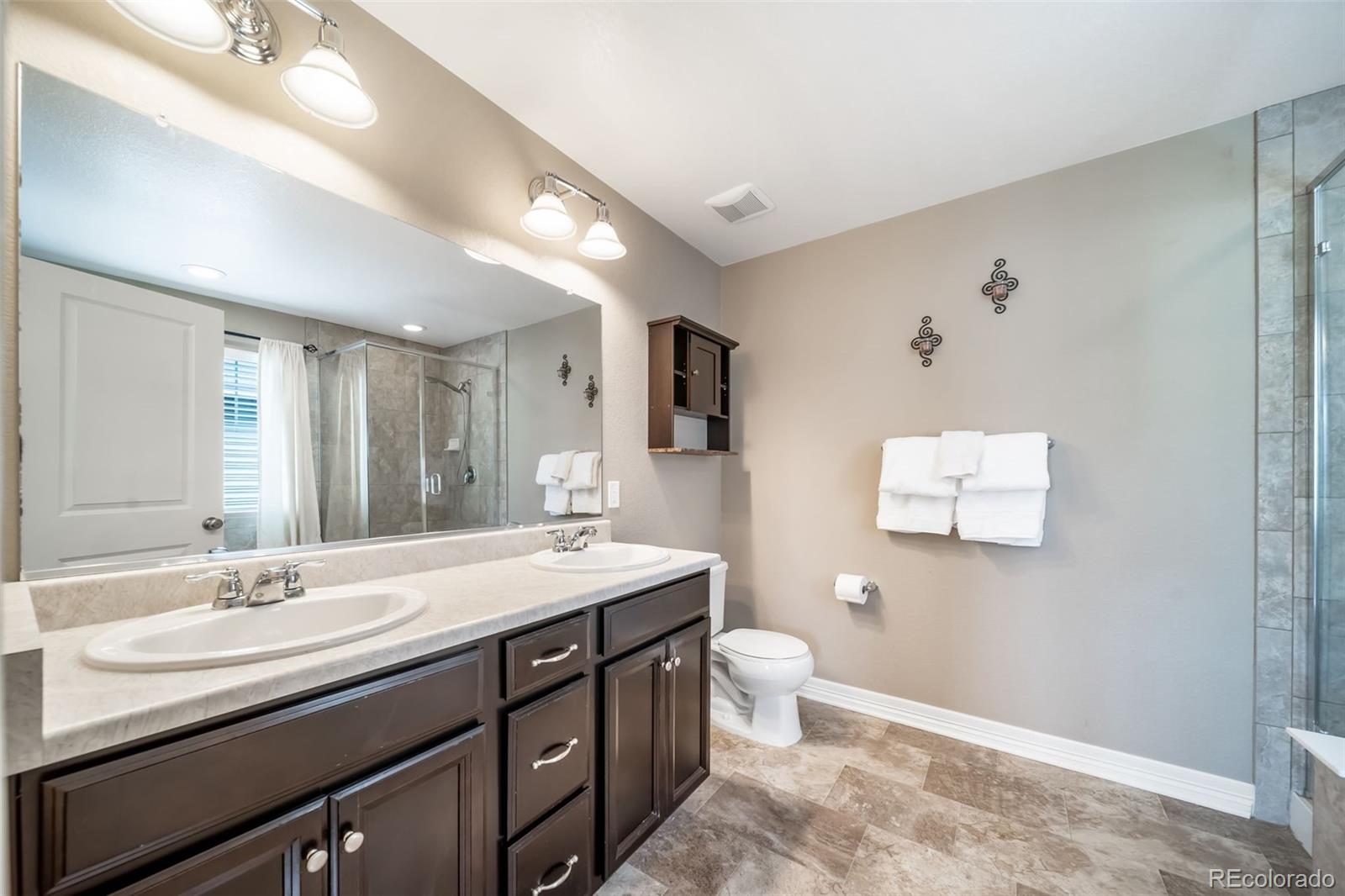 4966 Akron Street Denver CO 80238