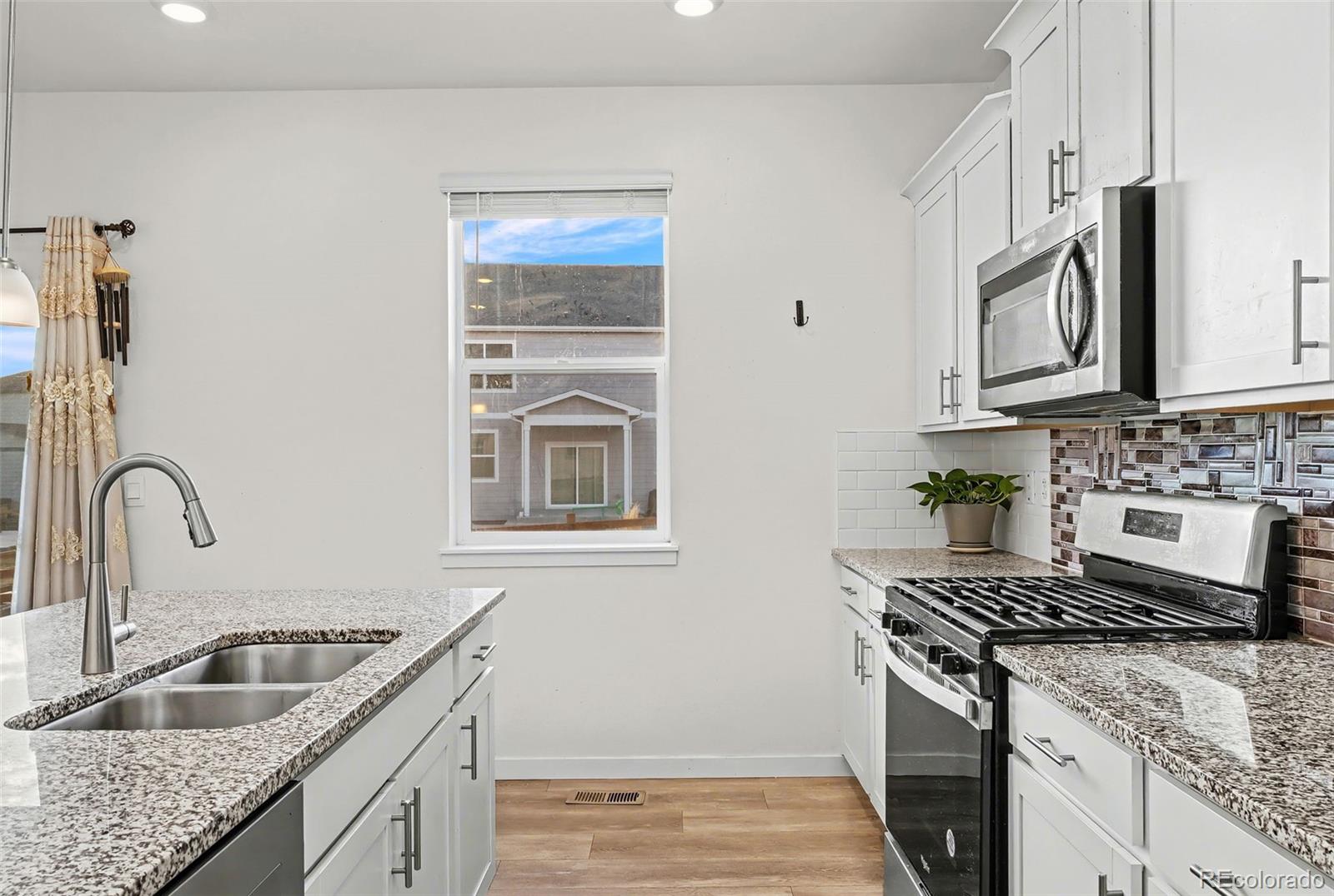 15771 Roslyn Street Thornton CO 80602