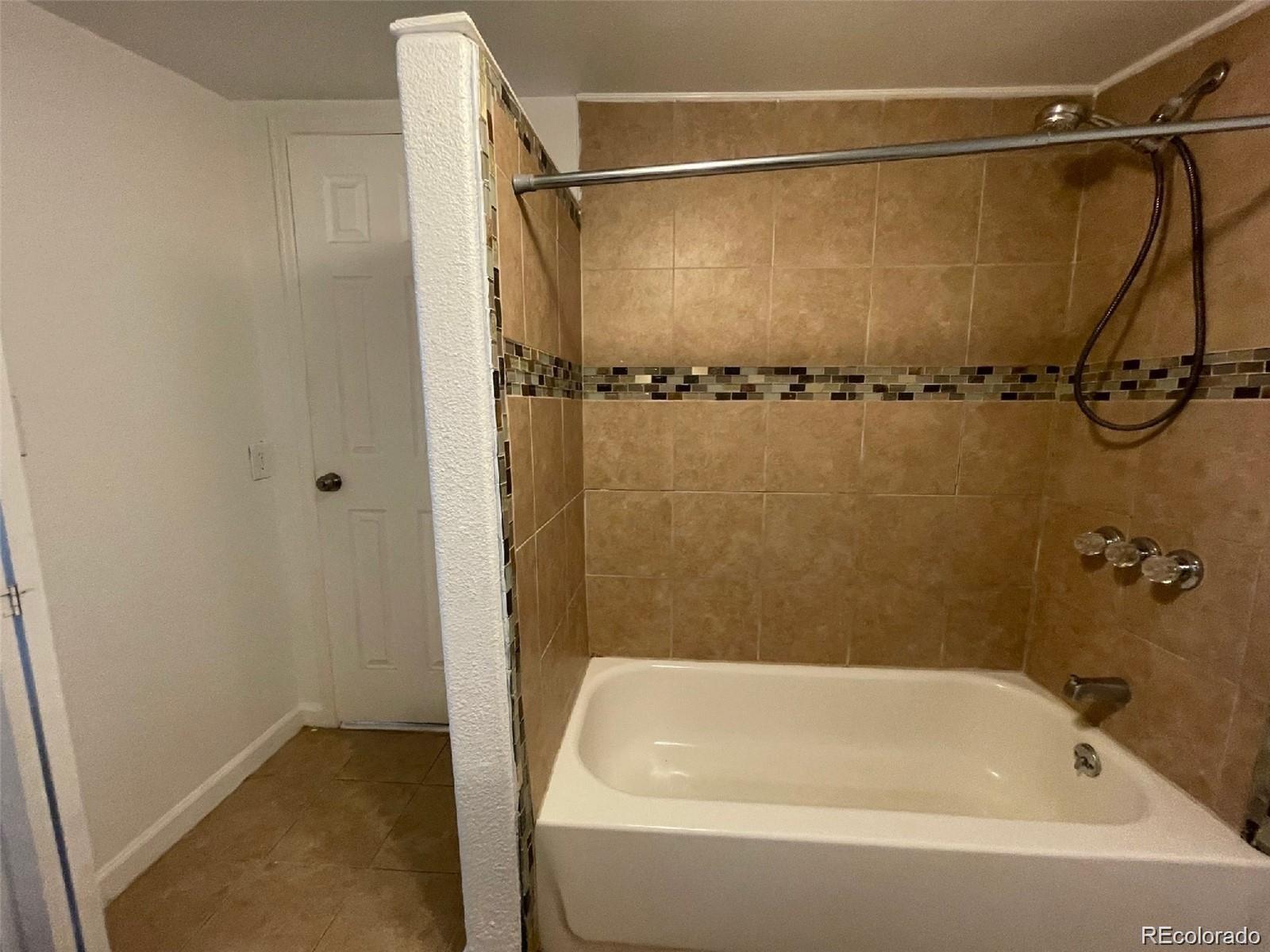 1522 Tamarac Street Denver CO 80220
