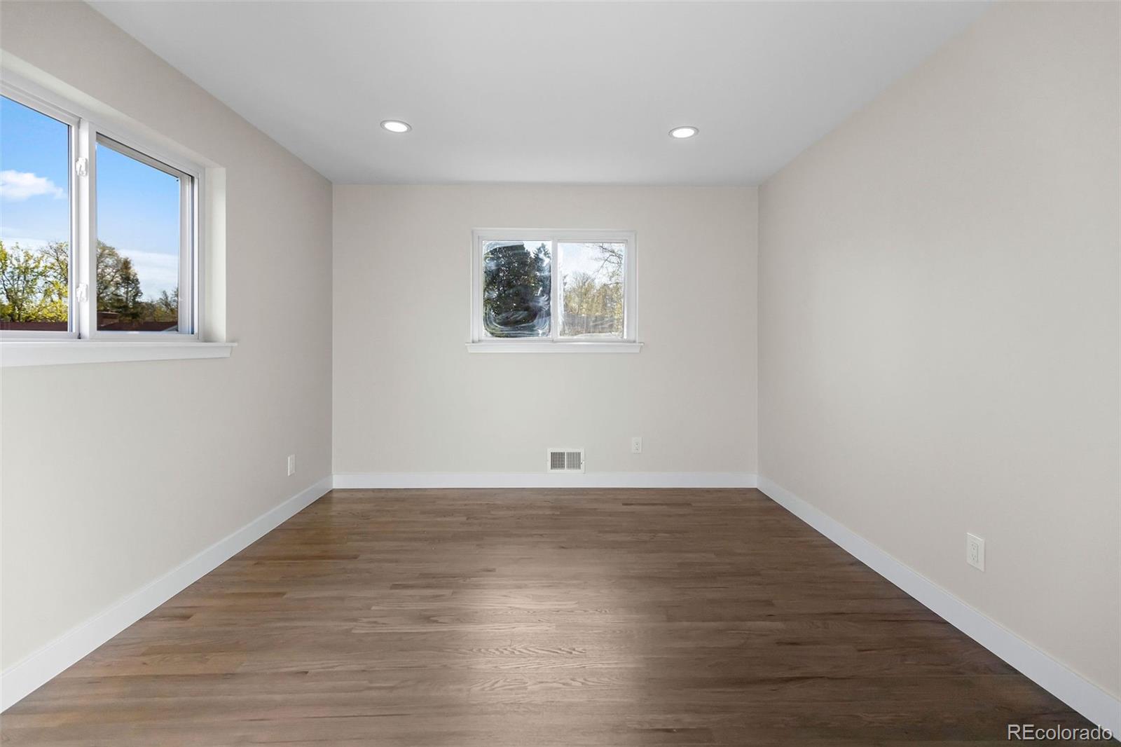 223 Nome Street Aurora CO 80010