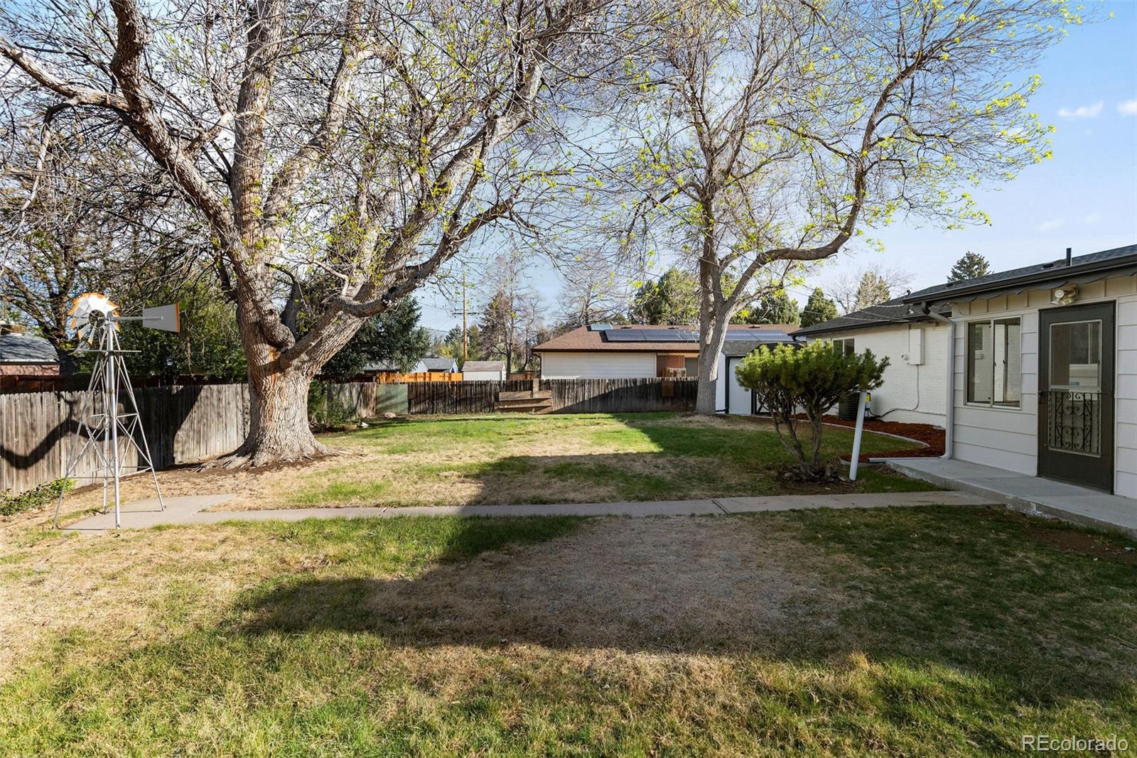 223 Nome Street Aurora CO 80010
