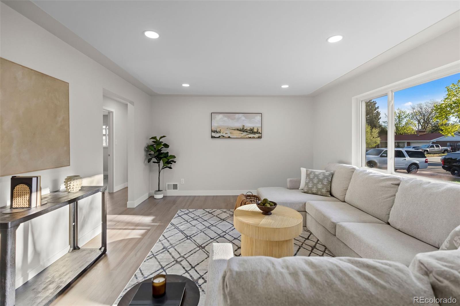 223 Nome Street Aurora CO 80010