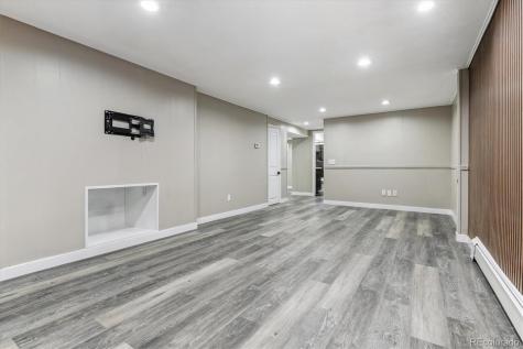 6913 Teller Court Arvada CO 80003