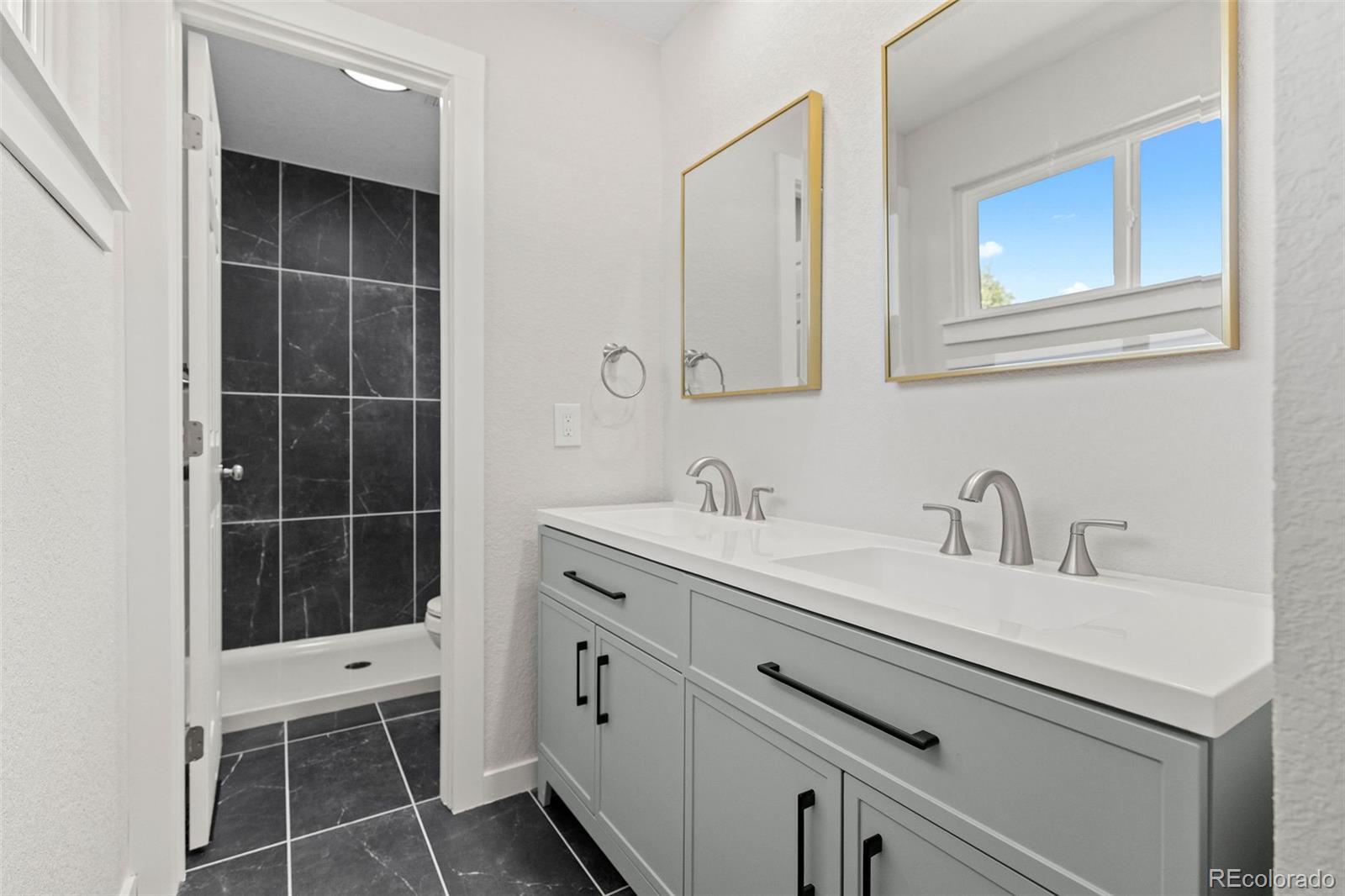 17933 E Linvale Drive Aurora CO 80013