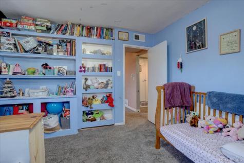 775 Victor Street Aurora CO 80011