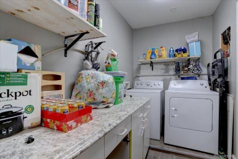 775 Victor Street Aurora CO 80011