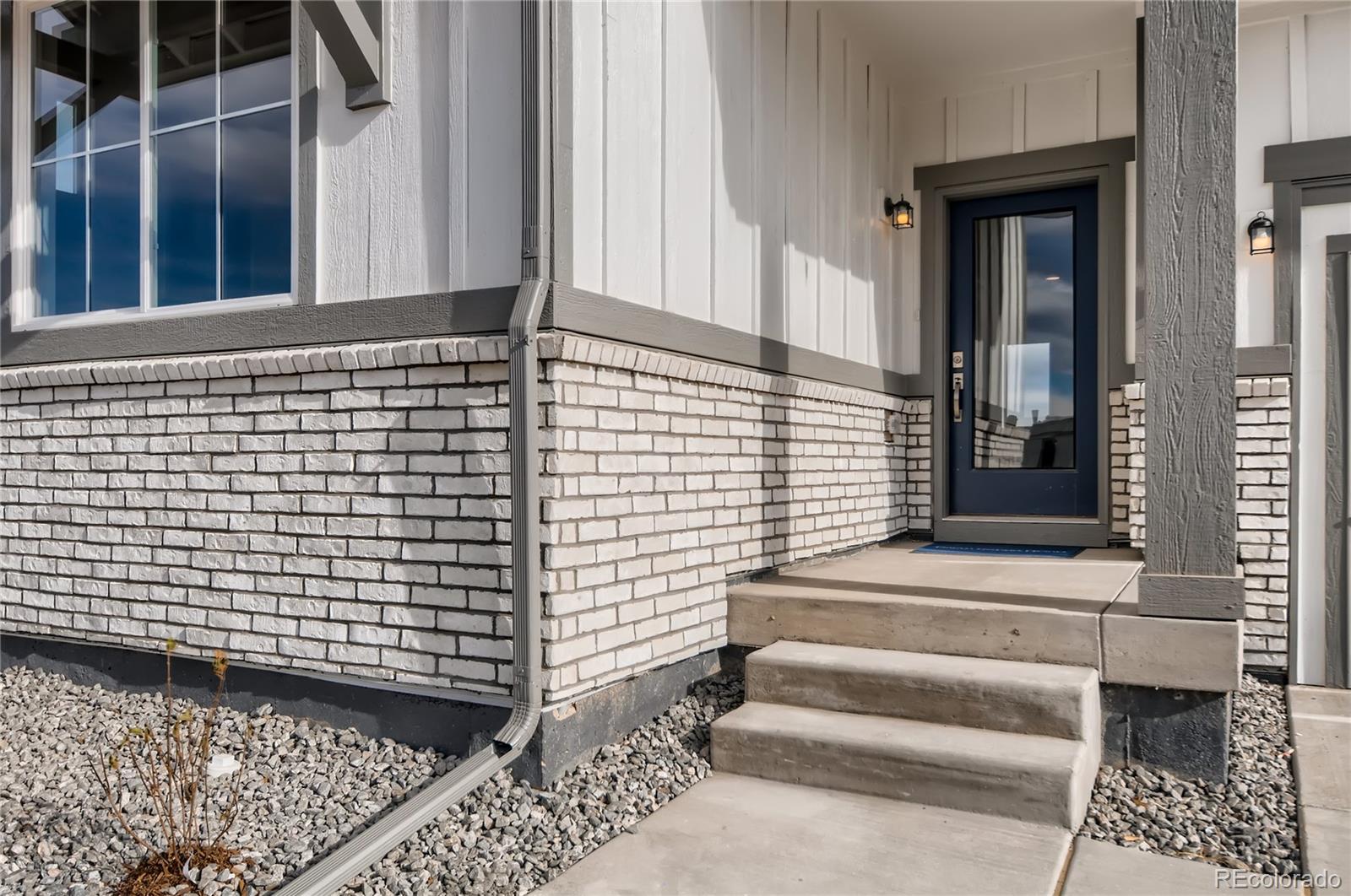 55003 E 28th Place Strasburg CO 80136