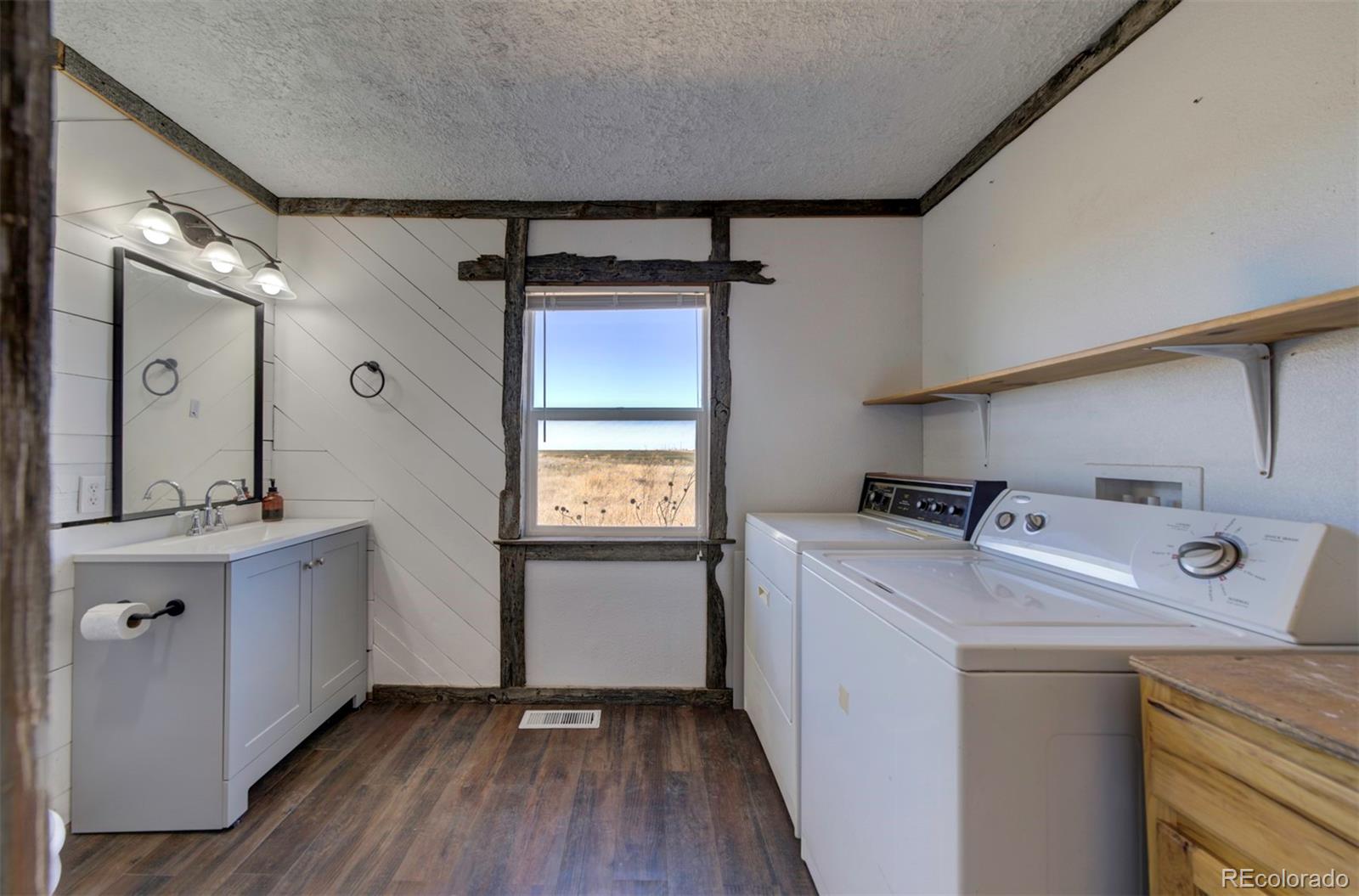 10573 County Road 165 Matheson CO 80830
