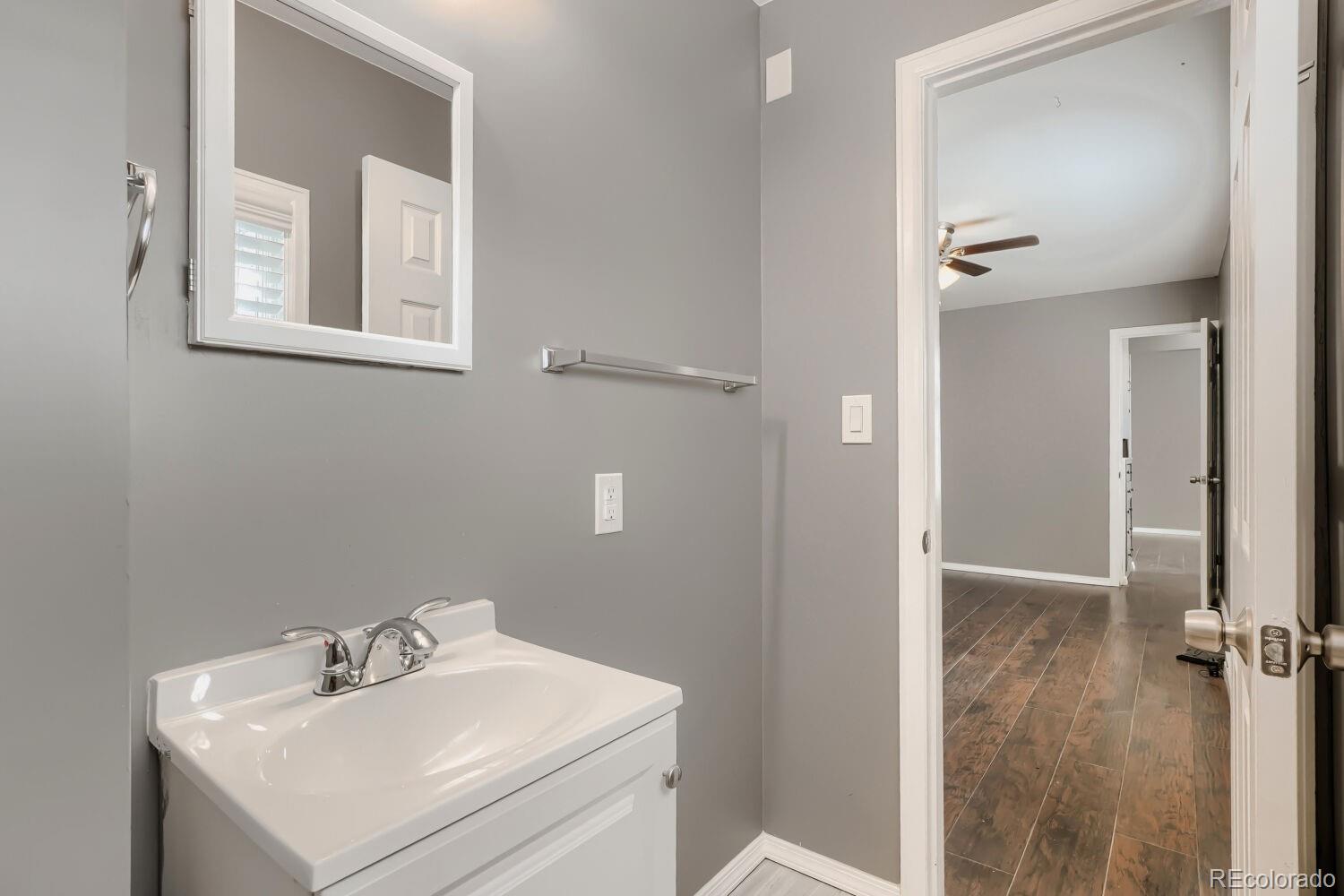 2263 W Parkhill Avenue Littleton CO 80120