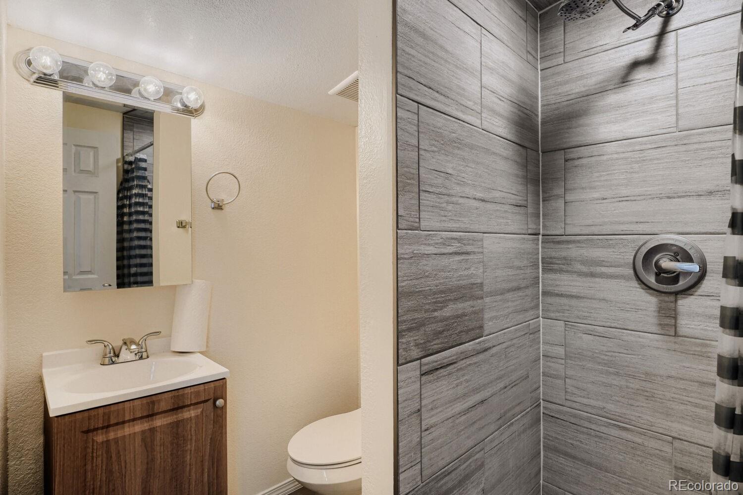 2263 W Parkhill Avenue Littleton CO 80120