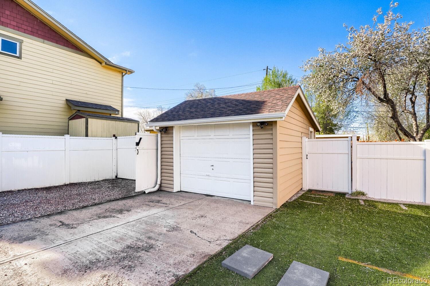2263 W Parkhill Avenue Littleton CO 80120