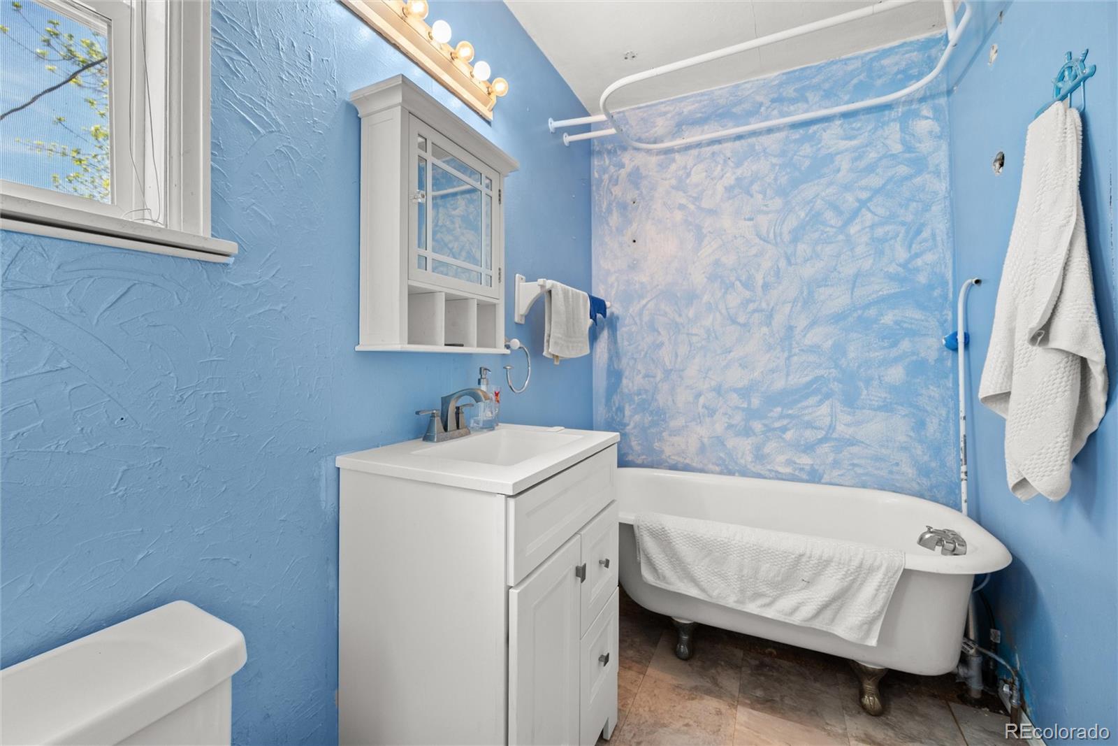 2036 S Acoma Street Denver CO 80223