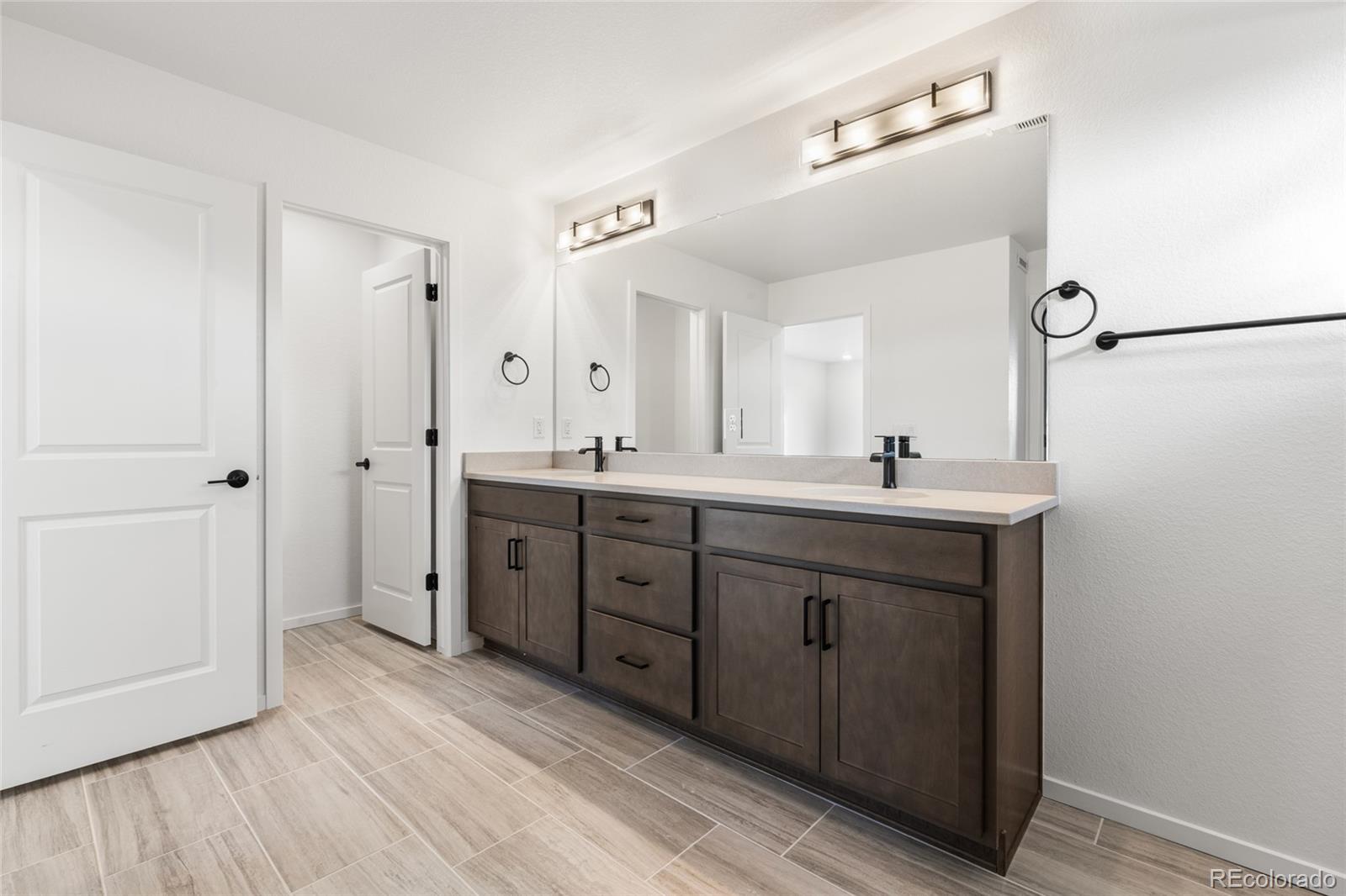 2161 S Irvington Street Aurora CO 80018