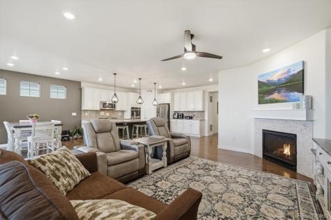 8105 S Vandriver Way Aurora CO 80016