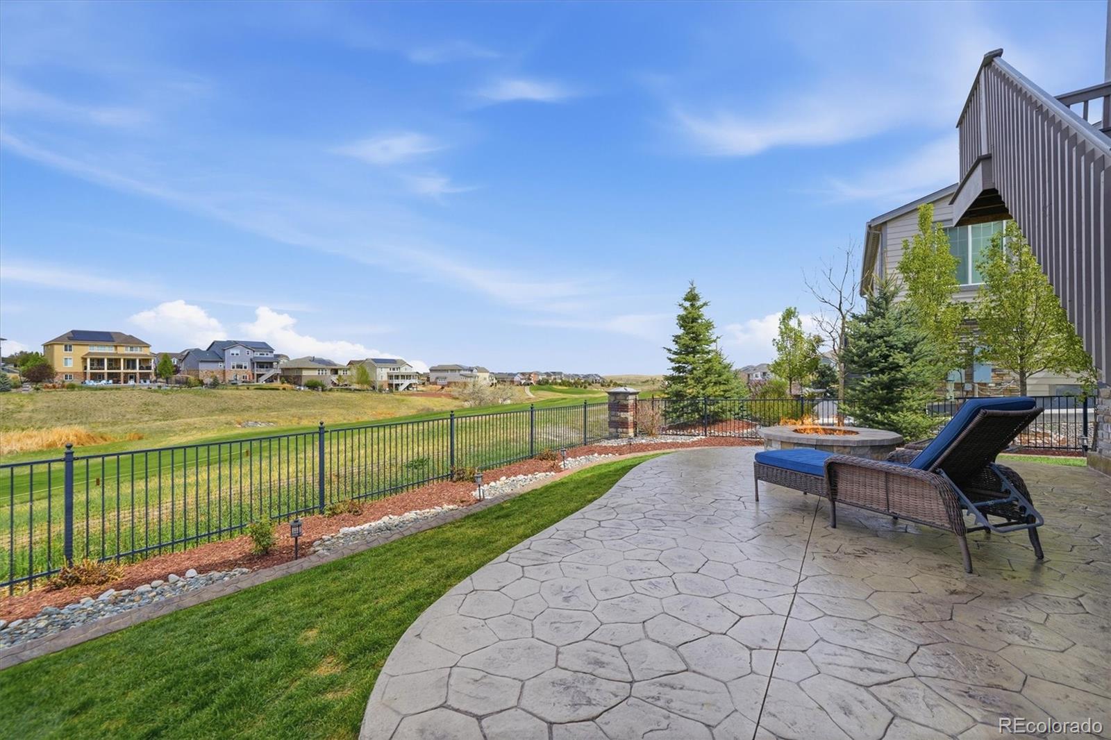 8105 S Vandriver Way Aurora CO 80016