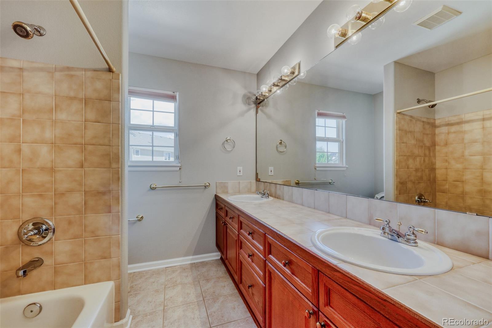 5751 S Flanders Court Aurora CO 80015