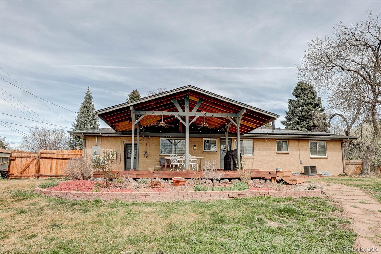 480 E Briarwood Drive Centennial CO 80122