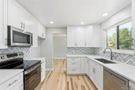 8496 Quay Drive Arvada CO 80003