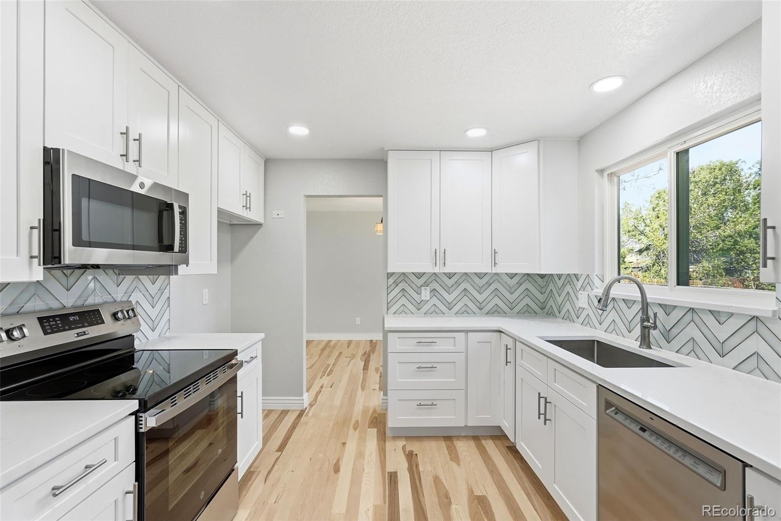 8496 Quay Drive Arvada CO 80003