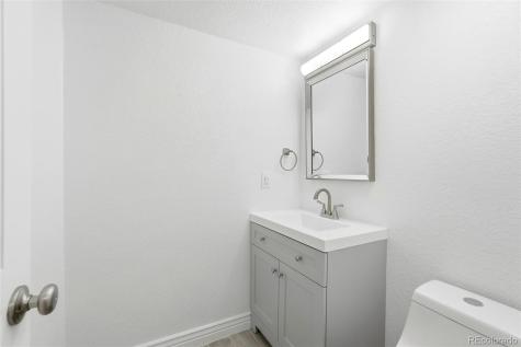 8496 Quay Drive Arvada CO 80003