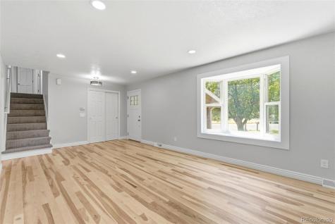 8496 Quay Drive Arvada CO 80003