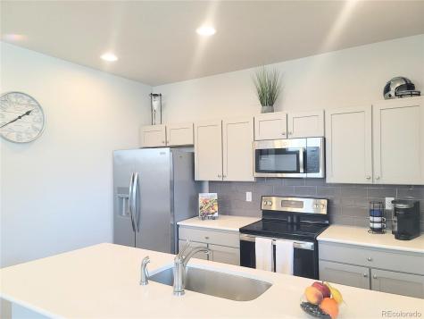 4512 Samaritan Loop Colorado Springs CO 80916