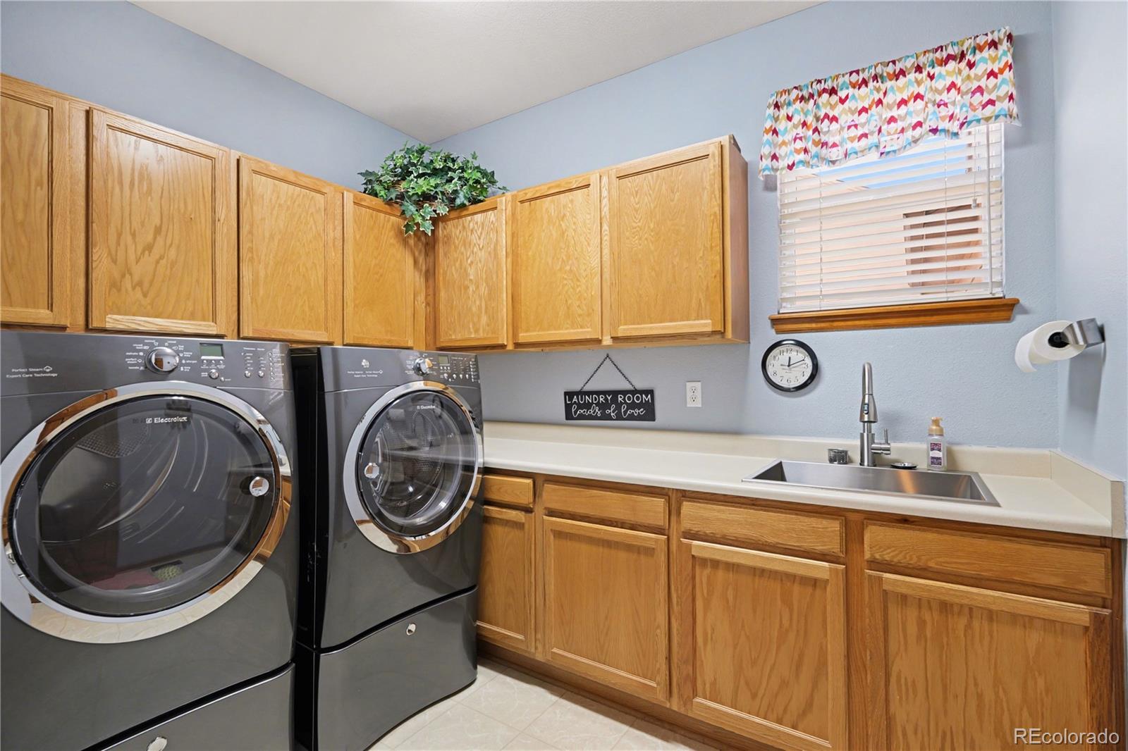 5795 S Danube Circle Aurora CO 80015