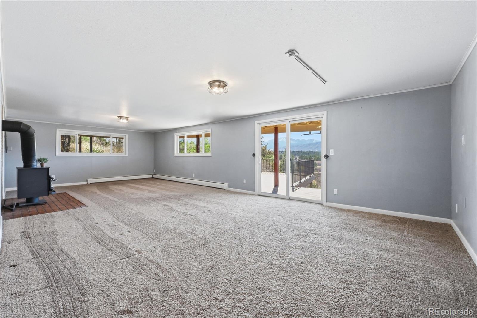 7518 Vincent Drive Colorado Springs CO 80920