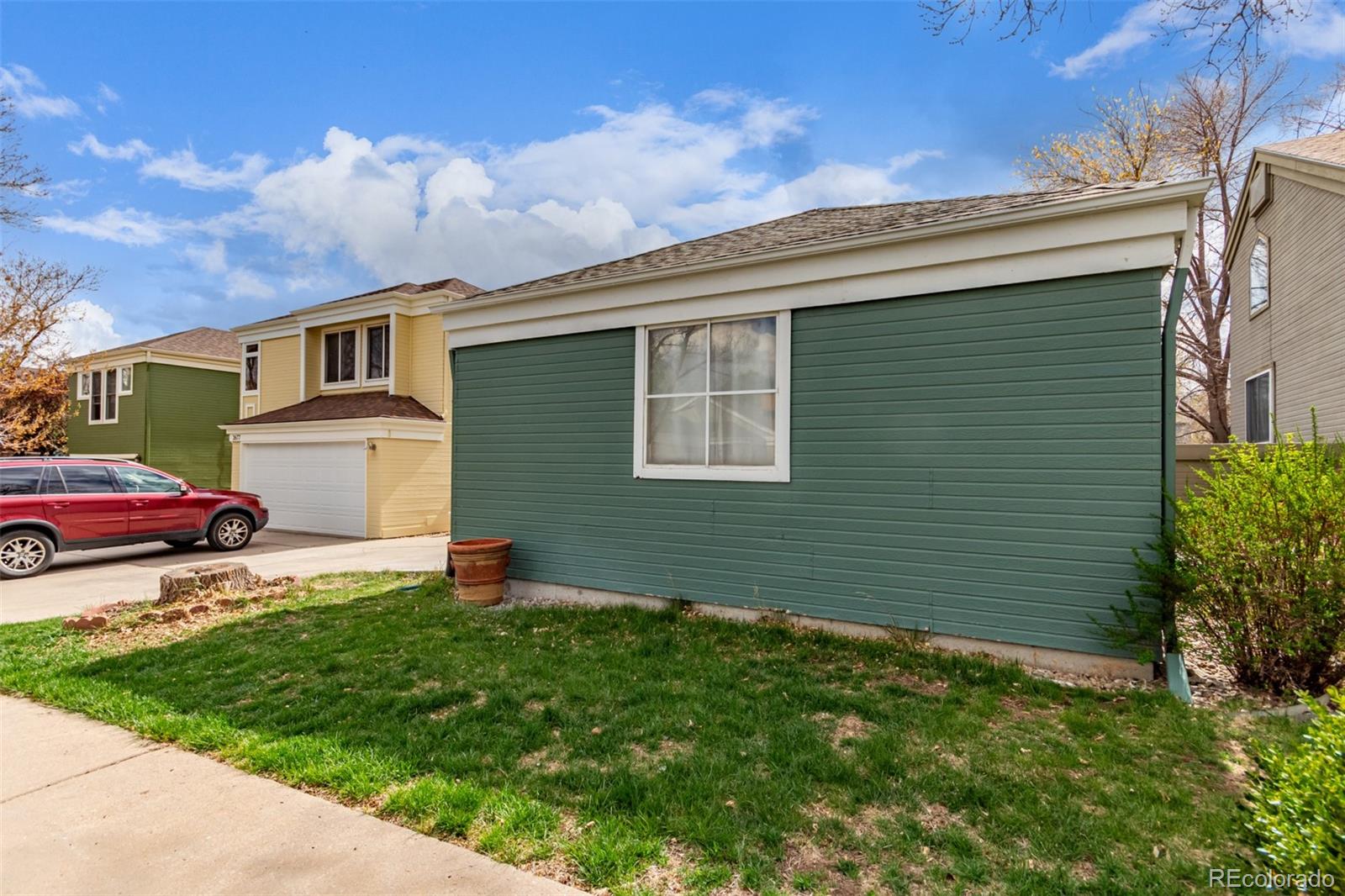 2675 S Deframe Circle Lakewood CO 80228