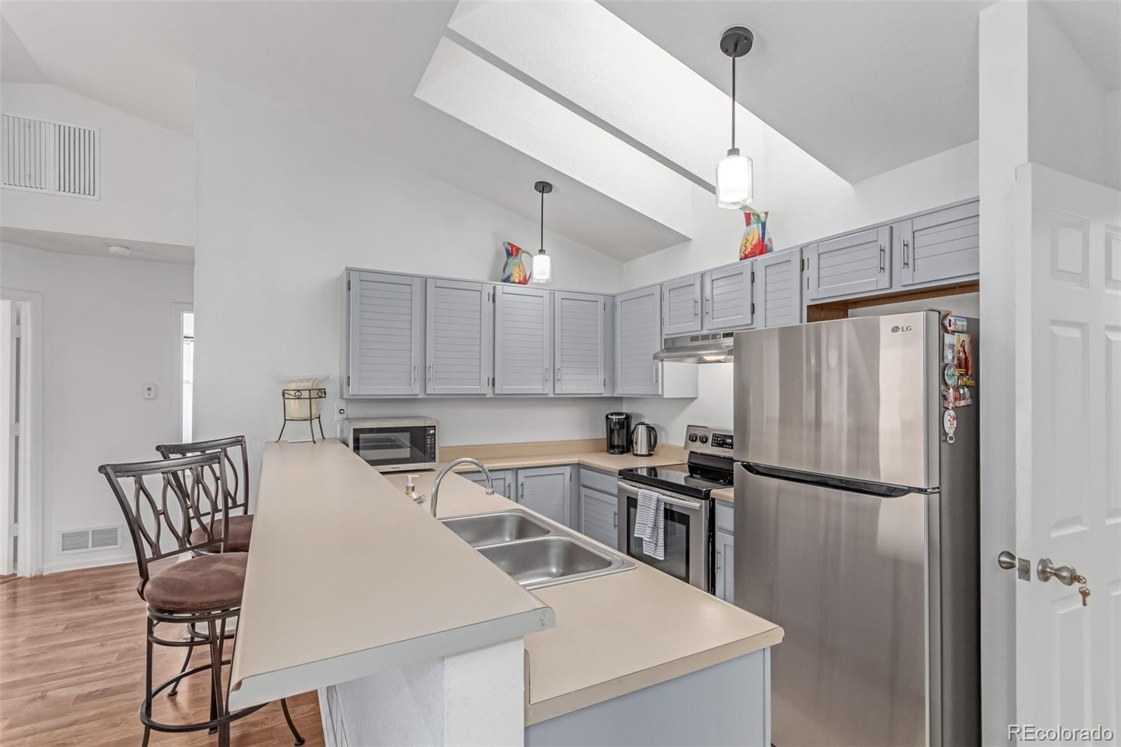 2675 S Deframe Circle Lakewood CO 80228