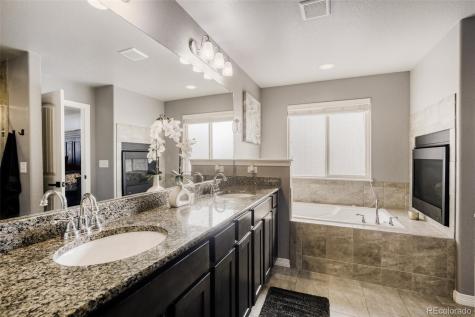 4775 Waltham Drive Windsor CO 80550
