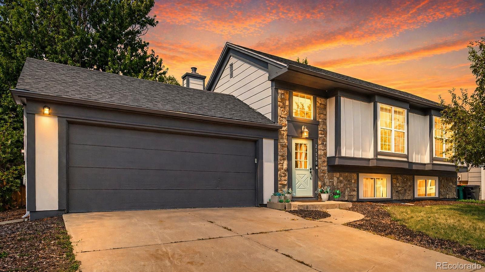 21550 E Alamo Place Centennial CO 80015