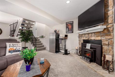 21550 E Alamo Place Centennial CO 80015