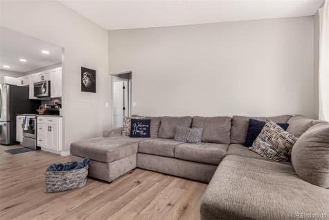 21550 E Alamo Place Centennial CO 80015