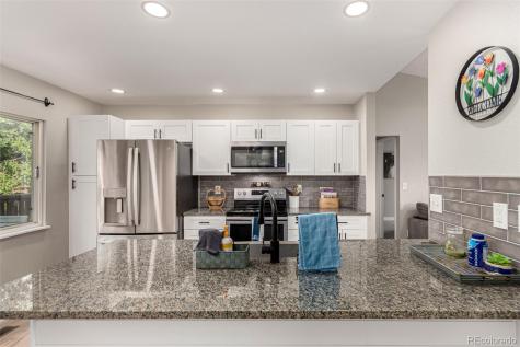 21550 E Alamo Place Centennial CO 80015