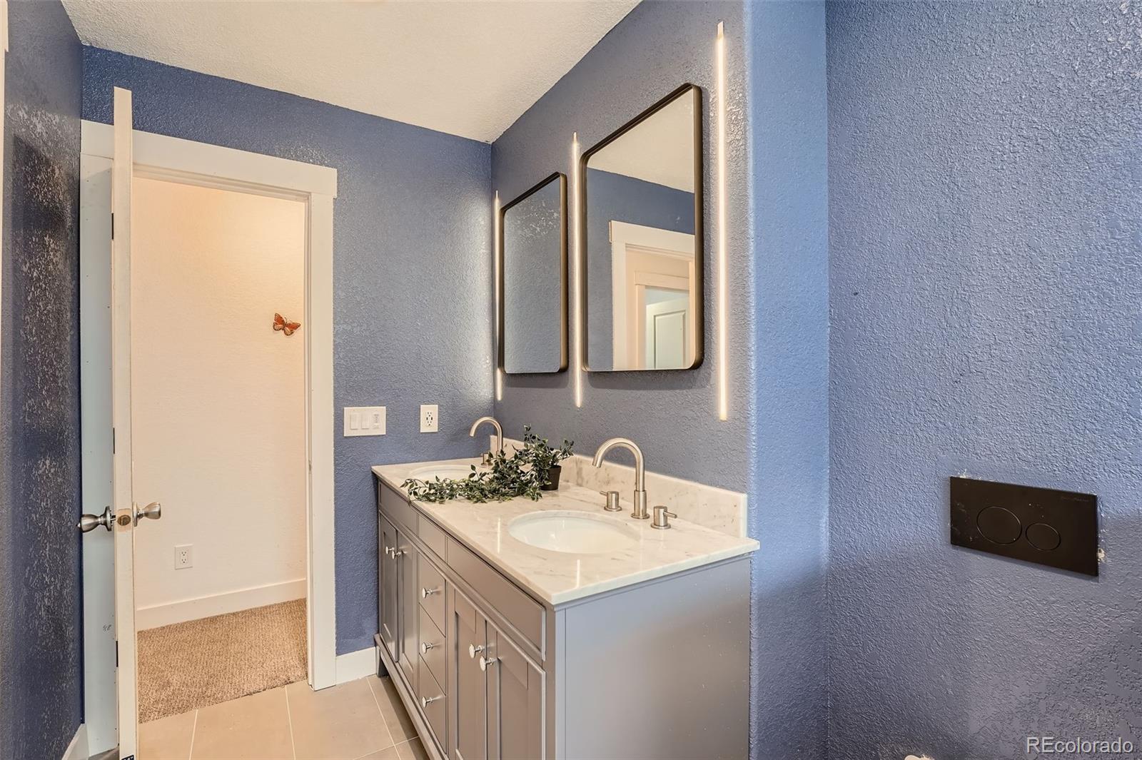1599 S Telluride Street Aurora CO 80017