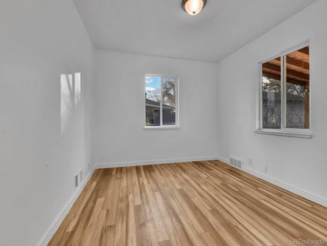 745 Lima Street Aurora CO 80010