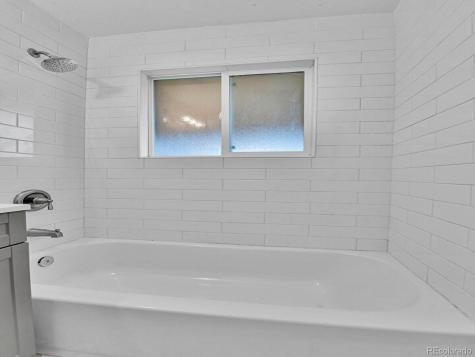 745 Lima Street Aurora CO 80010