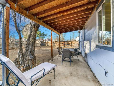 745 Lima Street Aurora CO 80010