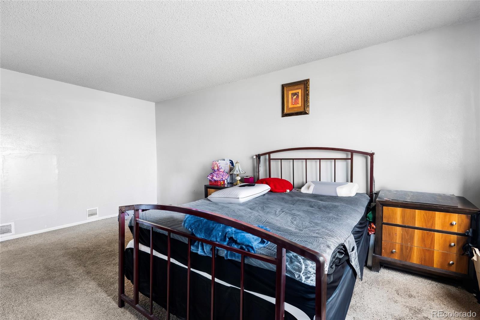 4609 Fontana Way Denver CO 80239