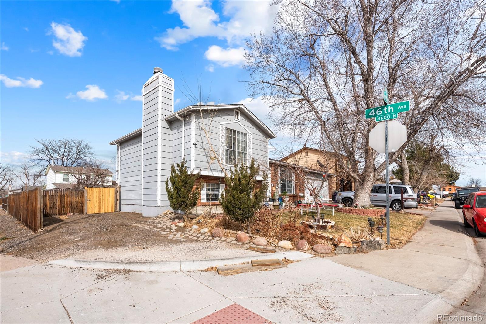 4609 Fontana Way Denver CO 80239
