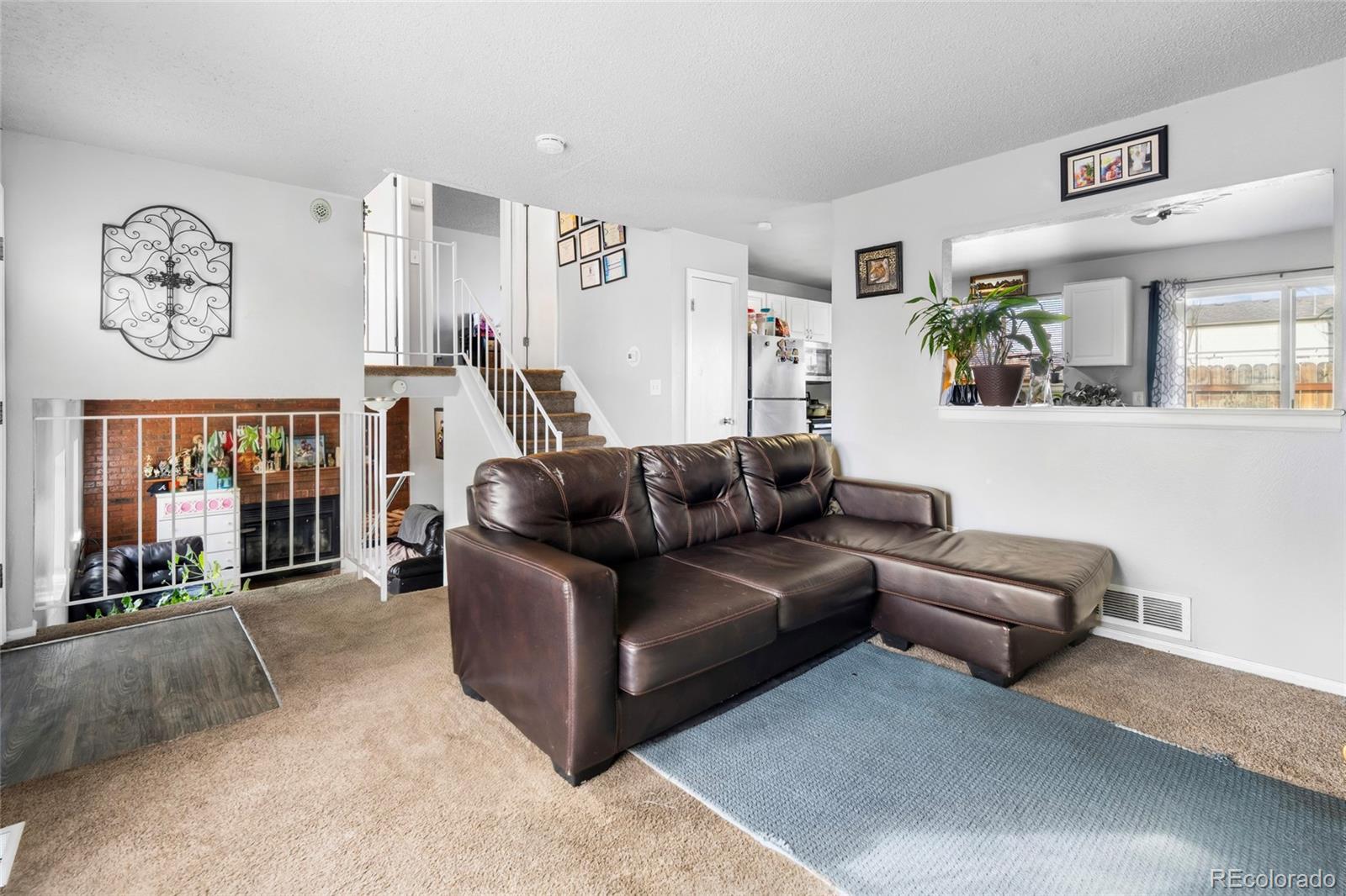 4609 Fontana Way Denver CO 80239